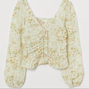 Floral crop top blouse